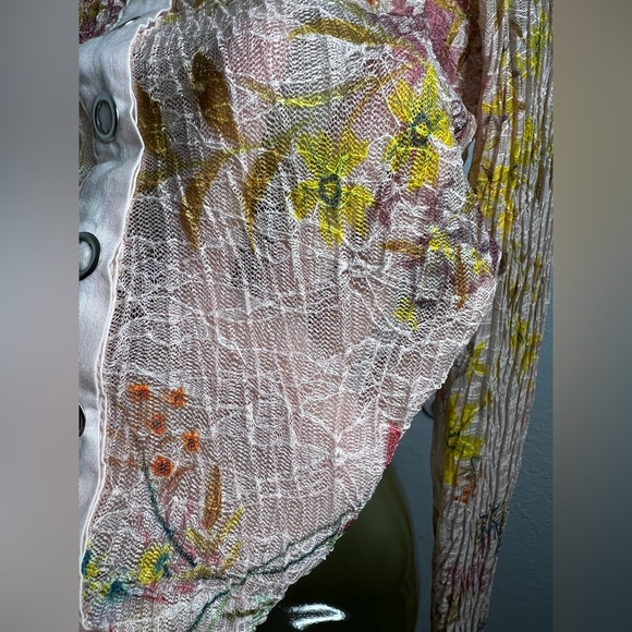 We The Free Sheer Floral Top - Pink and Green XS - Picture 5 of 7